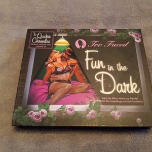 Too Faced Quickie Chronicles Fun In The Dark Palette